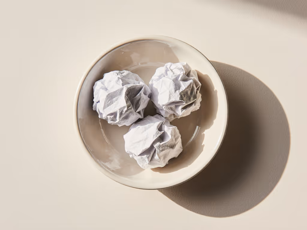 paper-balls-in-ceramic-dish
